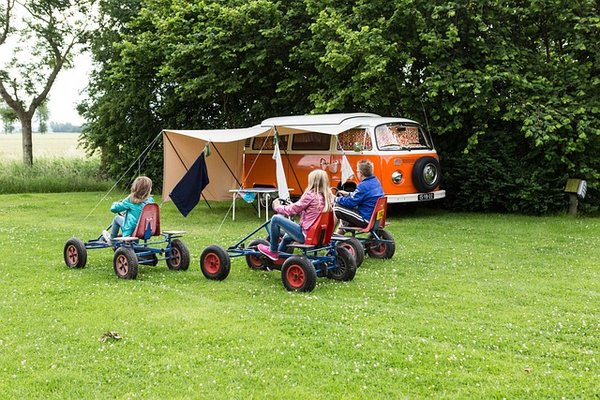 Des idées d'activités de camping pour les familles
