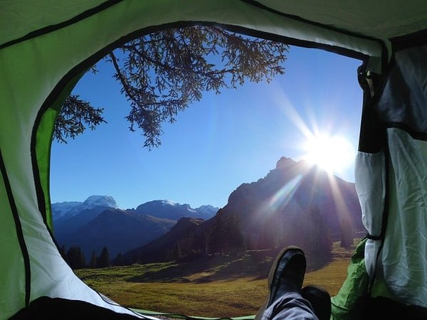 Comment choisir sa destination de camping en montagne ?