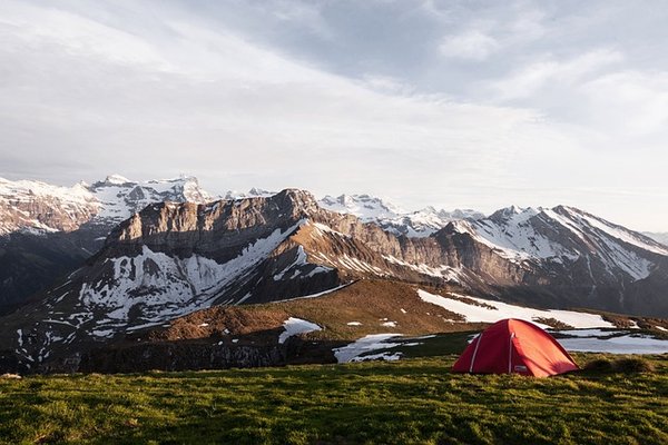 Le camping en hiver : conseils et astuces